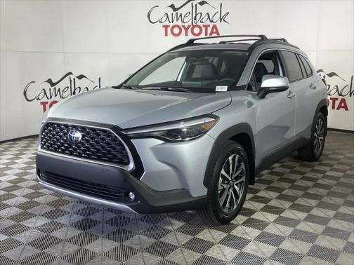 2025 Toyota Corolla Cross XLE