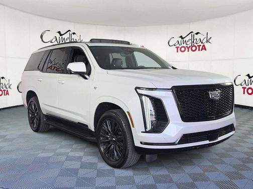Crystal White Tricoat 2025 Cadillac Escalade Sport