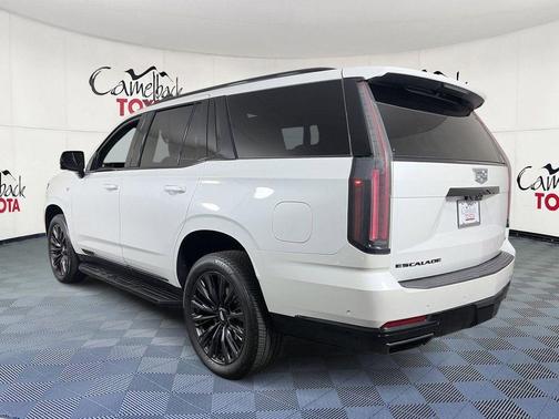 Crystal White Tricoat 2025 Cadillac Escalade Sport