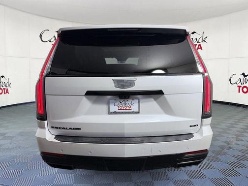 Crystal White Tricoat 2025 Cadillac Escalade Sport