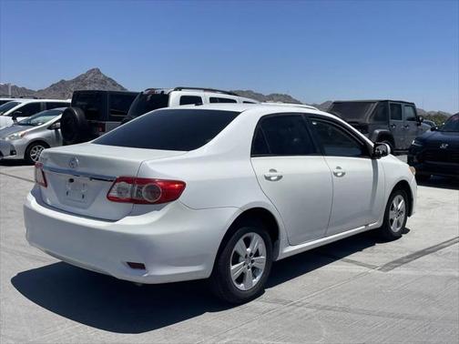 2011 Toyota Corolla LE