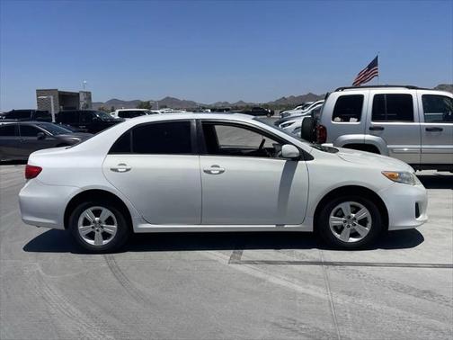 2011 Toyota Corolla LE