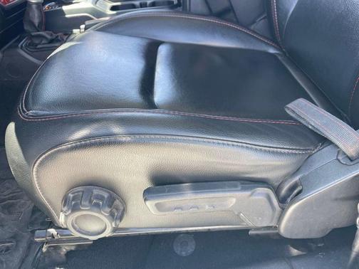 Bright White Clearcoat 2020 Jeep Gladiator Rubicon