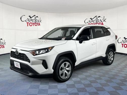 2022 Toyota RAV4 LE