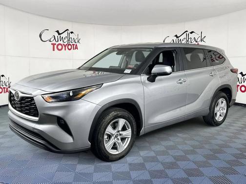 2025 Toyota Highlander LE