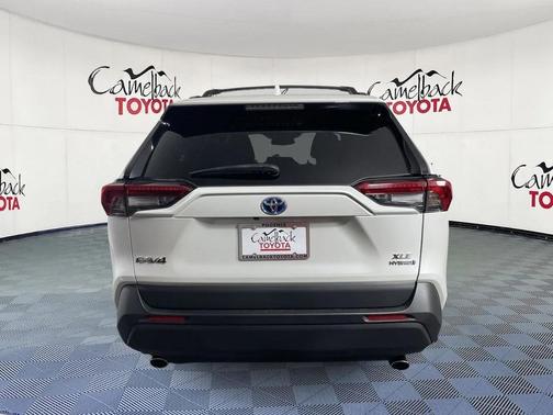 2023 Toyota RAV4 Hybrid XLE Premium