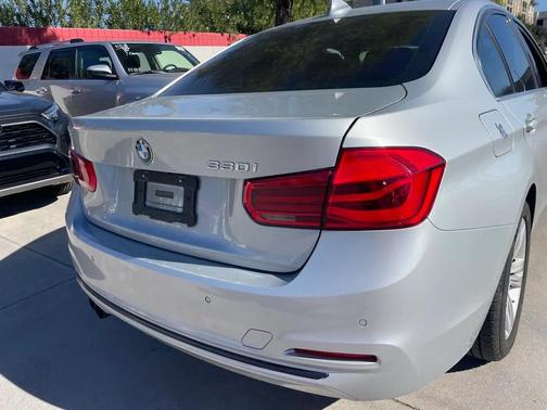 2017 BMW 330 330i