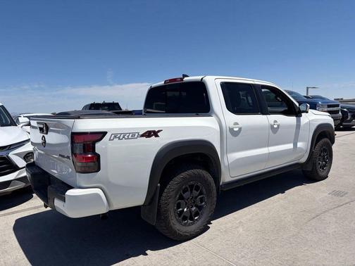 Glacier White 2023 Nissan Frontier PRO-4X