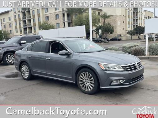 2016 Volkswagen Passat 1.8T SE