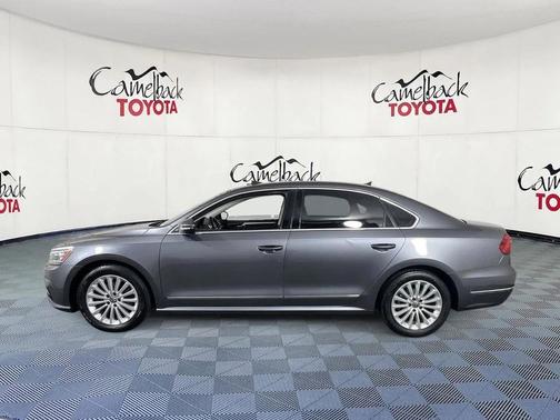 2016 Volkswagen Passat 1.8T SE