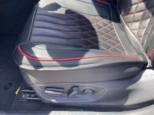 White 2022 Toyota Camry LE