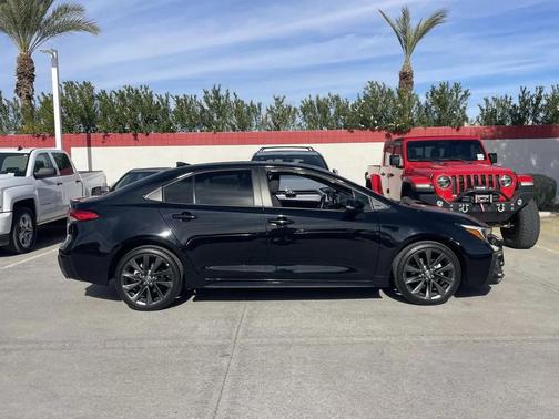 2025 Toyota Corolla SE