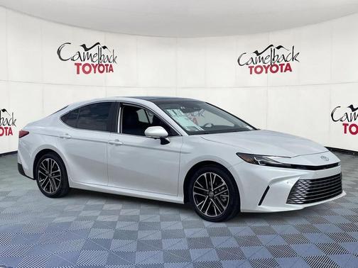 2025 Toyota Camry XLE