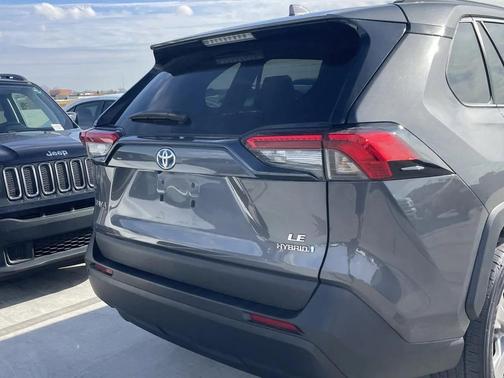 2024 Toyota RAV4 Hybrid LE