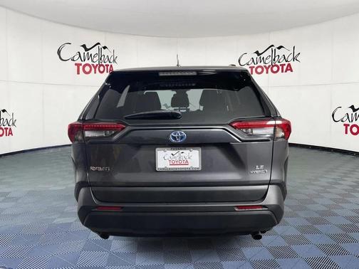 2024 Toyota RAV4 Hybrid LE