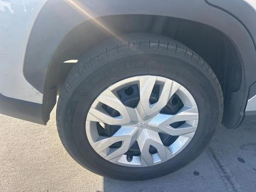 2024 Toyota Corolla Cross L