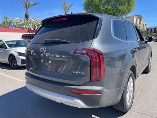 2021 Kia Telluride LX