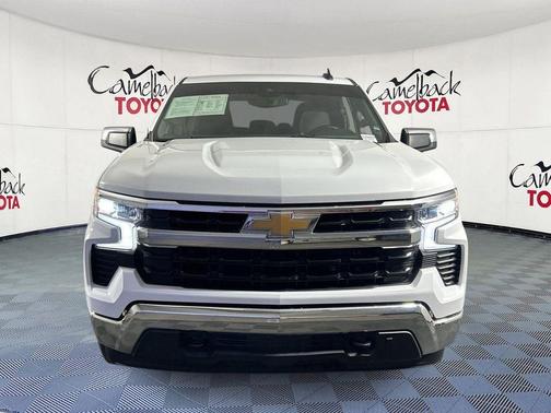 Summit White 2024 Chevrolet Silverado 1500 LT