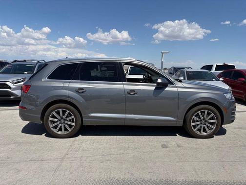 Graphite Gray 2017 Audi Q7 3.0T Premium