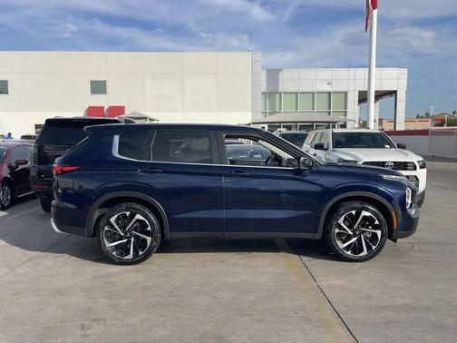 2024 Mitsubishi Outlander SE 2.5 2WD