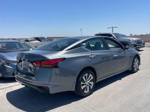 Gun Metallic 2021 Nissan Altima S FWD