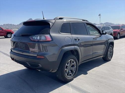 2020 Jeep Cherokee Trailhawk