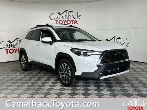 2025 Toyota Corolla Cross XLE