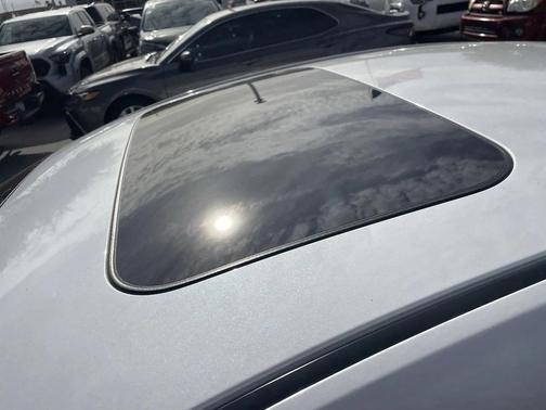 2019 Mazda Mazda3 FWD w/Premium Package