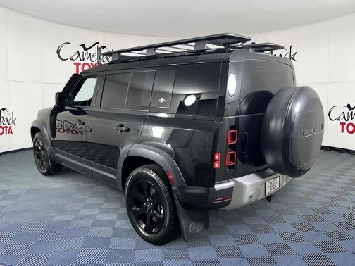 2023 Land Rover Defender 110 SE