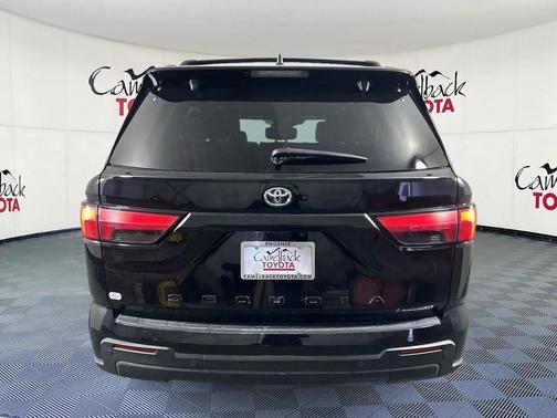 2025 Toyota Sequoia SR5