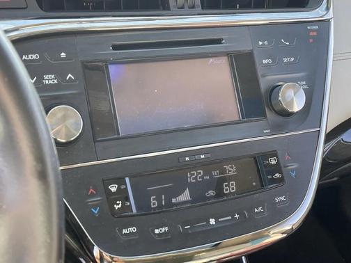 2013 Toyota Avalon Hybrid XLE Premium