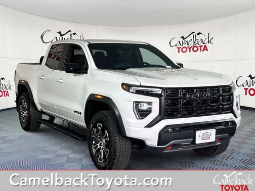 Summit White 2024 GMC Canyon AT4