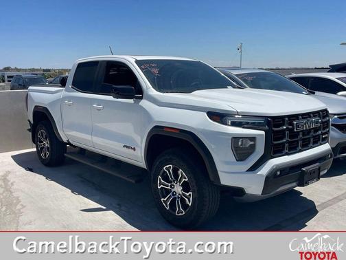 Summit White 2024 GMC Canyon AT4