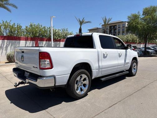 Bright White Clearcoat 2022 RAM 1500 Big Horn/Lone Star