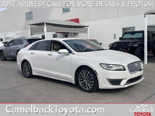 2017 Lincoln MKZ Base