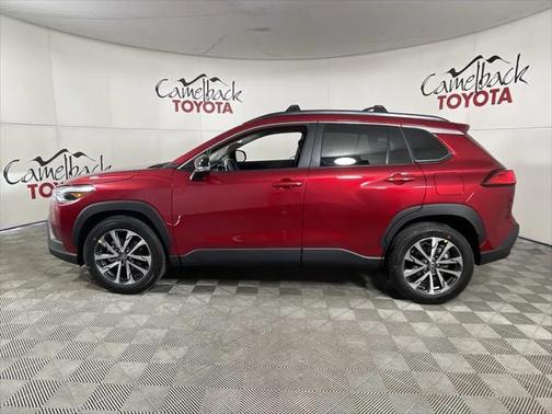 2025 Toyota Corolla Cross XLE
