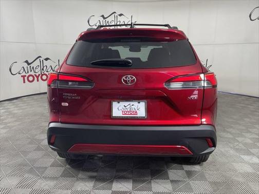 2025 Toyota Corolla Cross XLE
