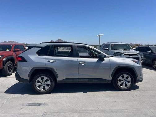 Silver Sky 2021 Toyota RAV4 LE