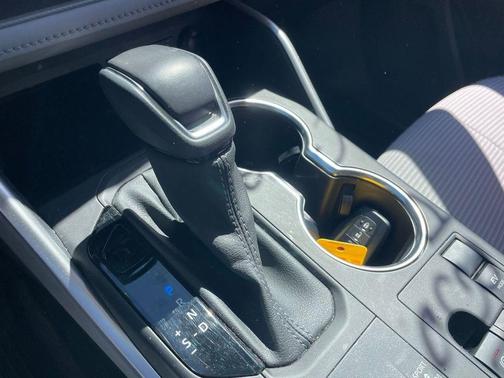 Celestial Silver Metallic 2023 Toyota Highlander Hybrid LE