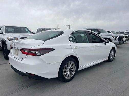 White 2022 Toyota Camry LE