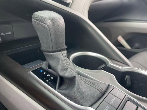 White 2022 Toyota Camry LE