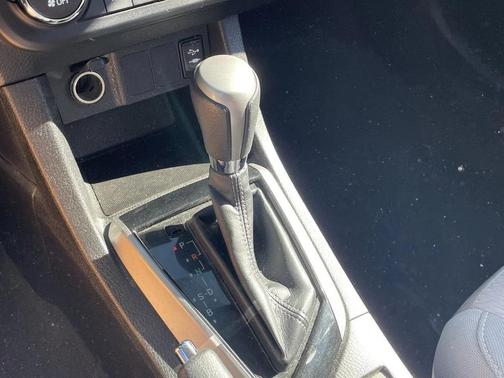 2015 Toyota Corolla LE Plus