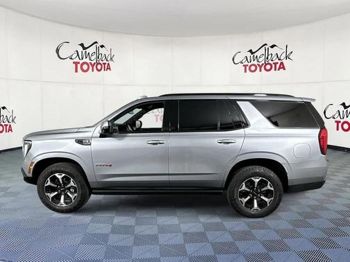 2025 GMC Yukon 4WD AT4