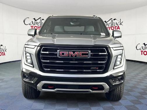 2025 GMC Yukon 4WD AT4