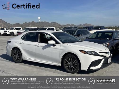 2024 Toyota Camry SE