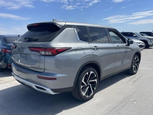 2024 Mitsubishi Outlander SE 2.5 2WD