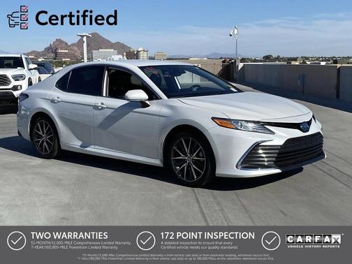 2024 Toyota Camry Hybrid XLE