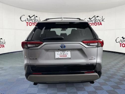 2024 Toyota RAV4 Hybrid SE