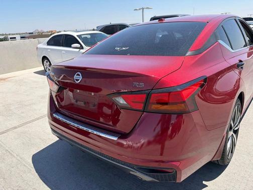 Scarlet Ember Tintcoat 2021 Nissan Altima SR FWD