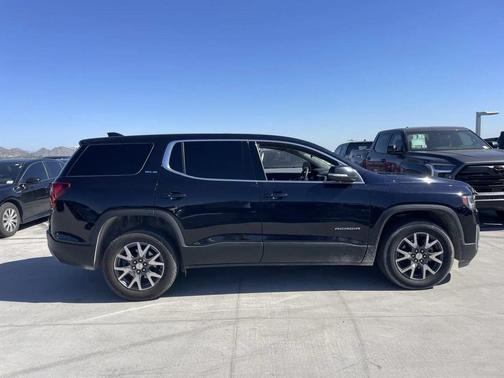 2022 GMC Acadia AWD SLE